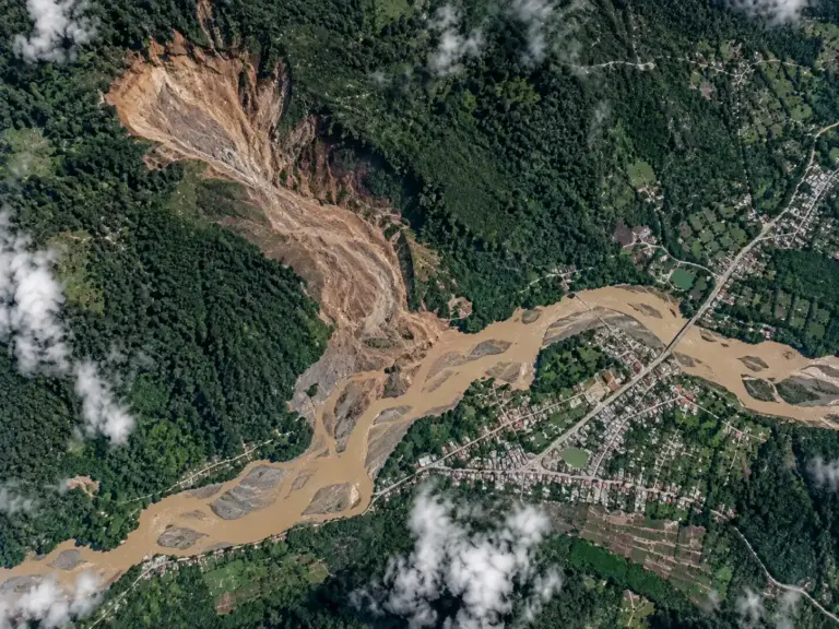 Sistema de Alertas Tempranas por Riesgos Naturales